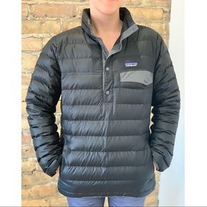 Black Patagonia pullover jacket